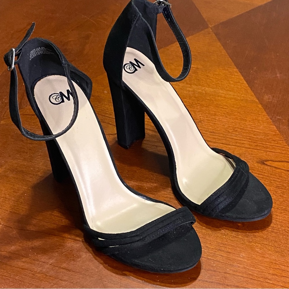 Ccm Womens High Heels Shoes Black Ankle Block Heel Strap 7.5 (N)